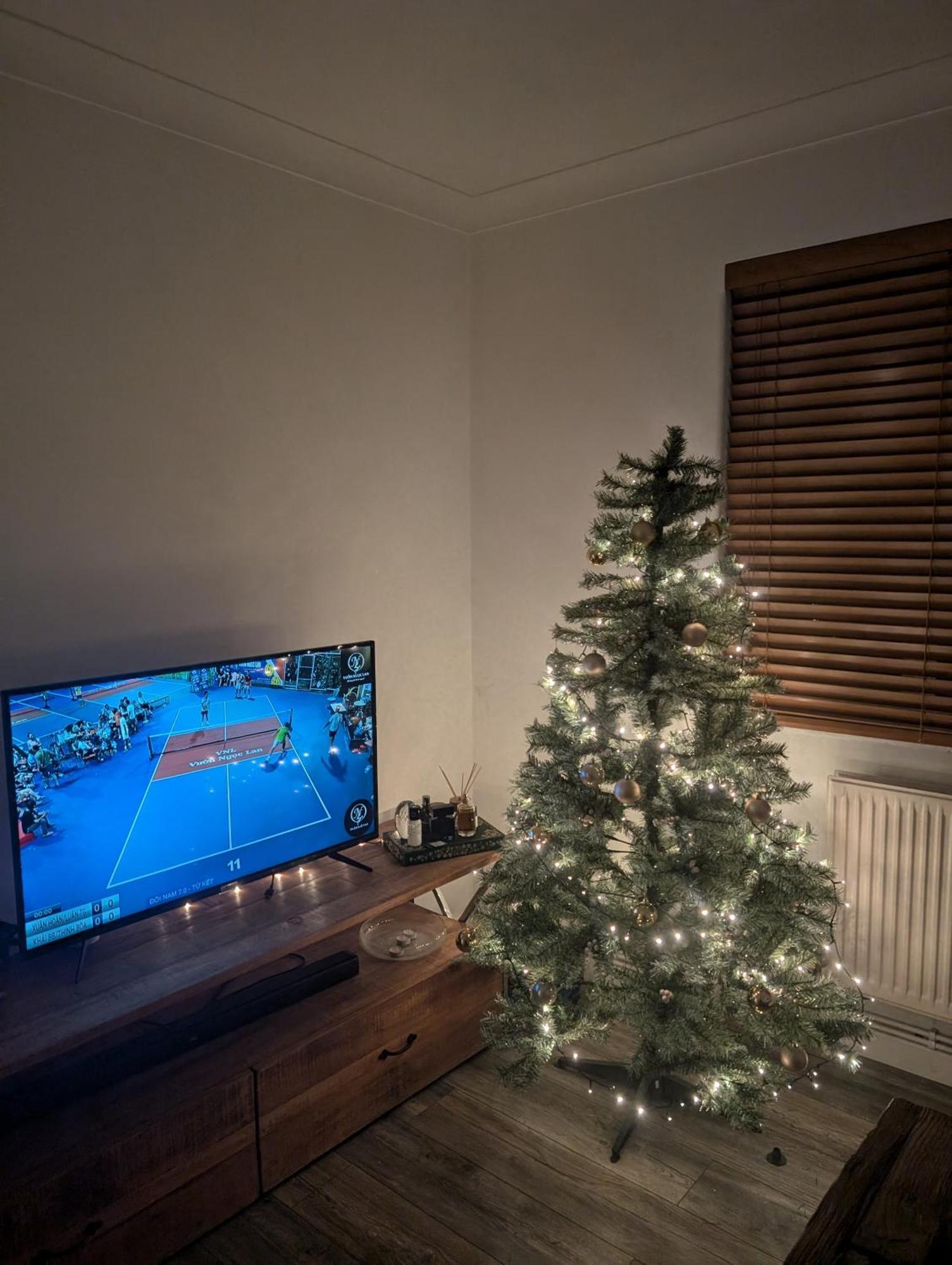 Stylish And Well Equipped Flat In Stockwell Apartment Londra Exterior foto